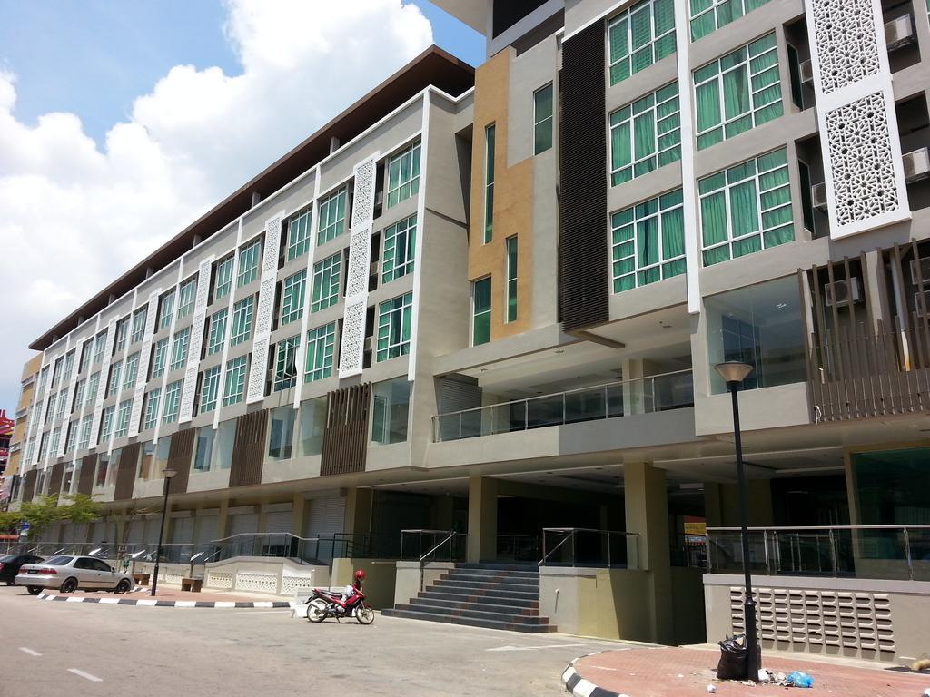 Best Studio Guest House Kota Bharu Room photo